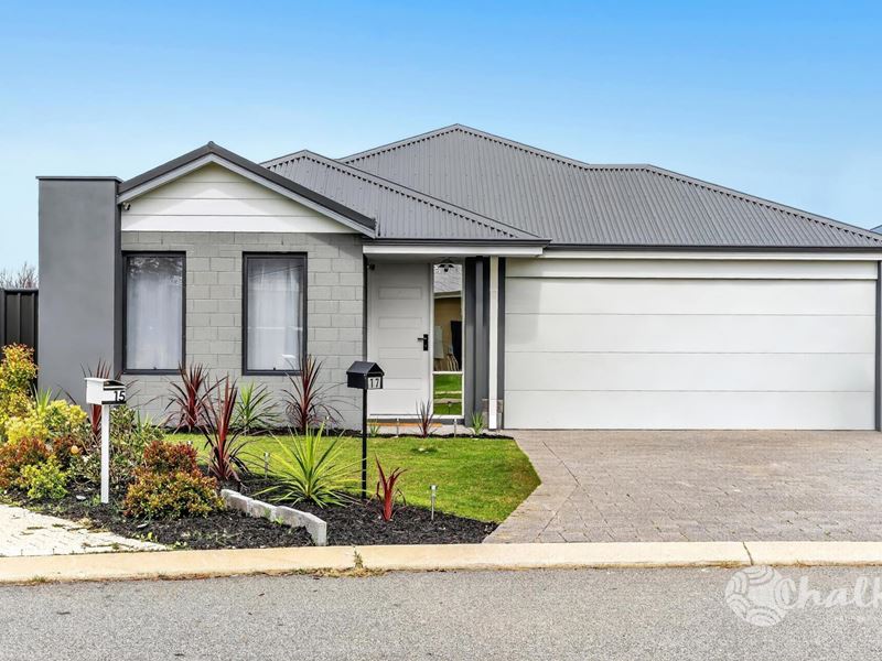 17 Woodbridge Circuit, Meadow Springs WA 6210
