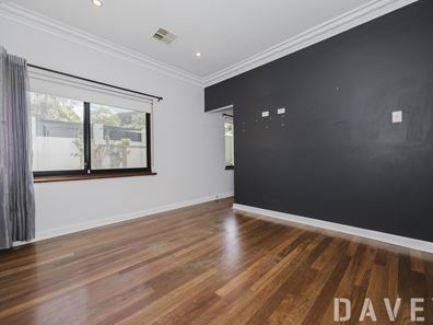 35 Chrysostom Street, North Beach WA 6020