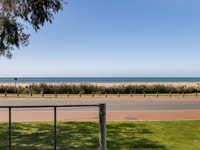 156 Geographe Bay Road, Quindalup WA 6281