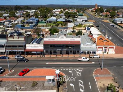 Accommodation/Tourism - The Vic Hotel Collie | Landmark Venue | Ten-Room Upside