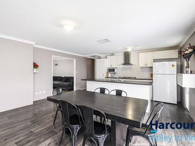 9 Lifford Street, Bullsbrook WA 6084