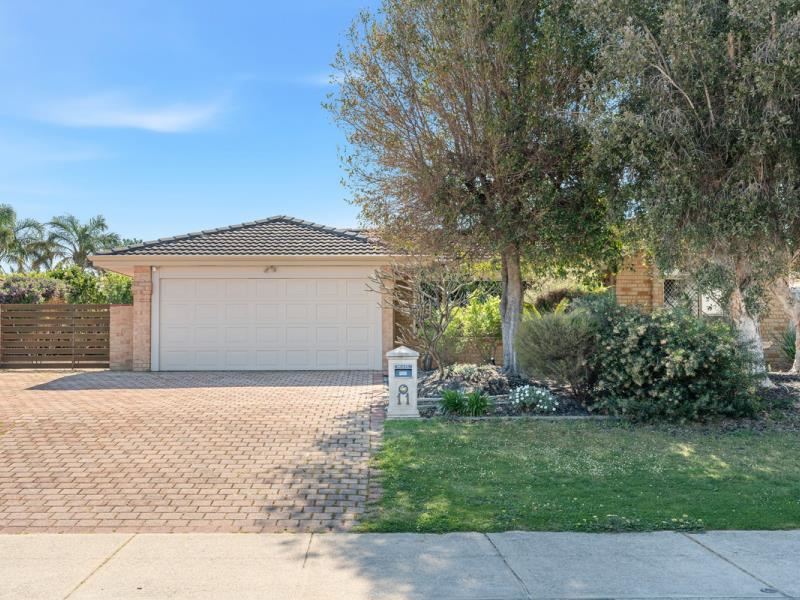 11 Ravendale Drive, Dudley Park WA 6210