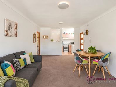 10/2 Pengilly Road, Orelia WA 6167