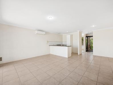 9/147 Sevenoaks Street, Cannington WA 6107
