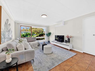 9 Waverley Place, Dianella WA 6059