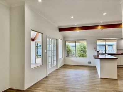 28 Ceduna Way, Quinns Rocks WA 6030