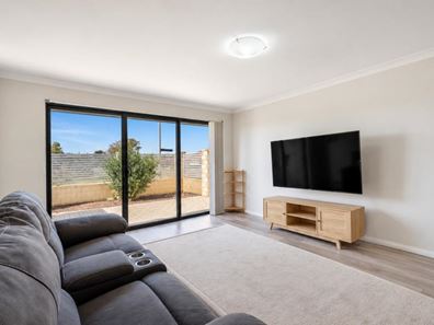 7 Moonlight Court, Huntingdale WA 6110