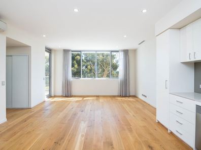 206/2 Rutland Avenue, Lathlain WA 6100