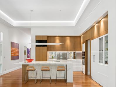 9 Hynes Road, Dalkeith WA 6009
