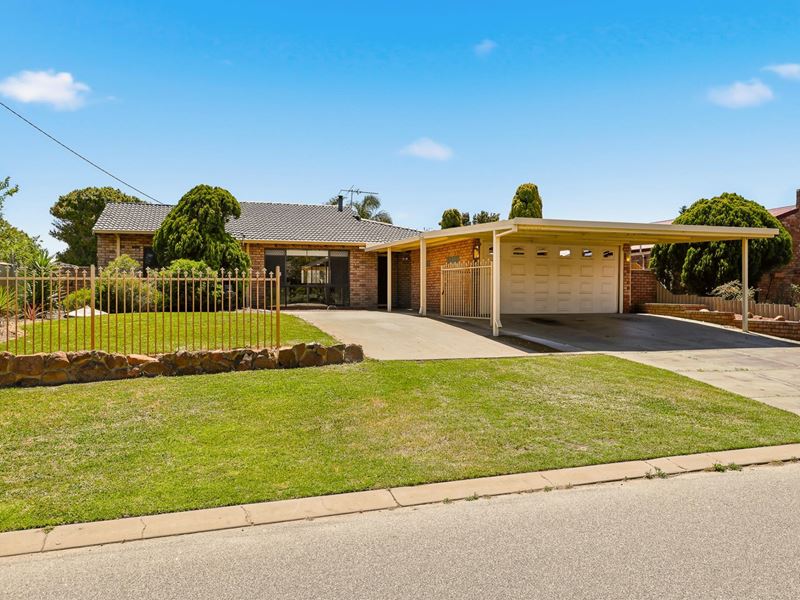 3 Barron Court, Rockingham WA 6168