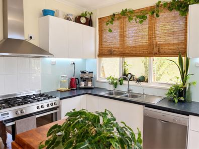71 Second Avenue, Onslow WA 6710