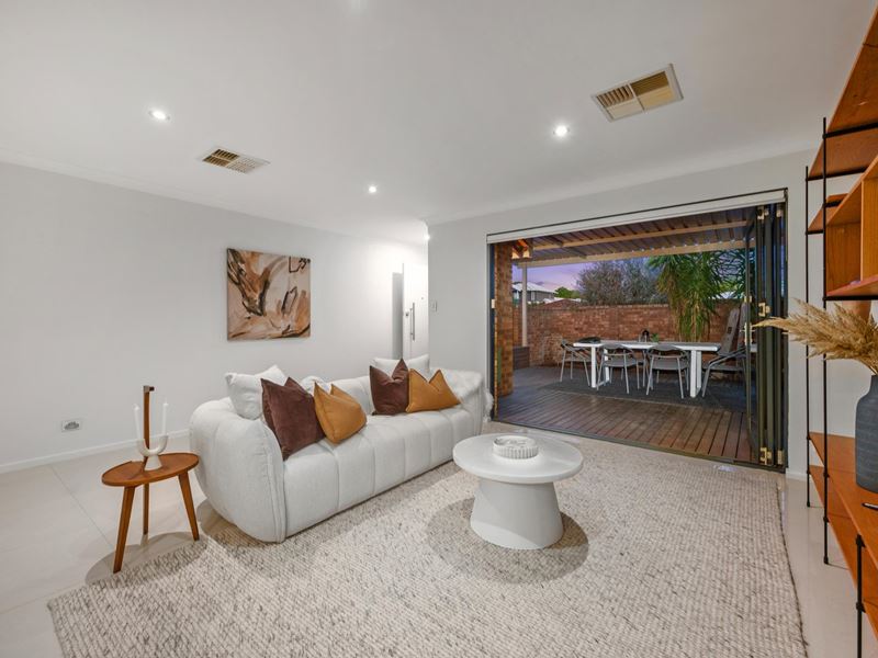 1/9 Baldwin Street, Como WA 6152