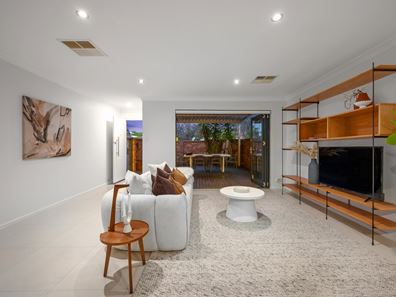 1/9 Baldwin Street, Como WA 6152