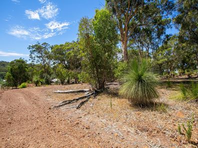 220 Hart Drive, Chittering WA 6084