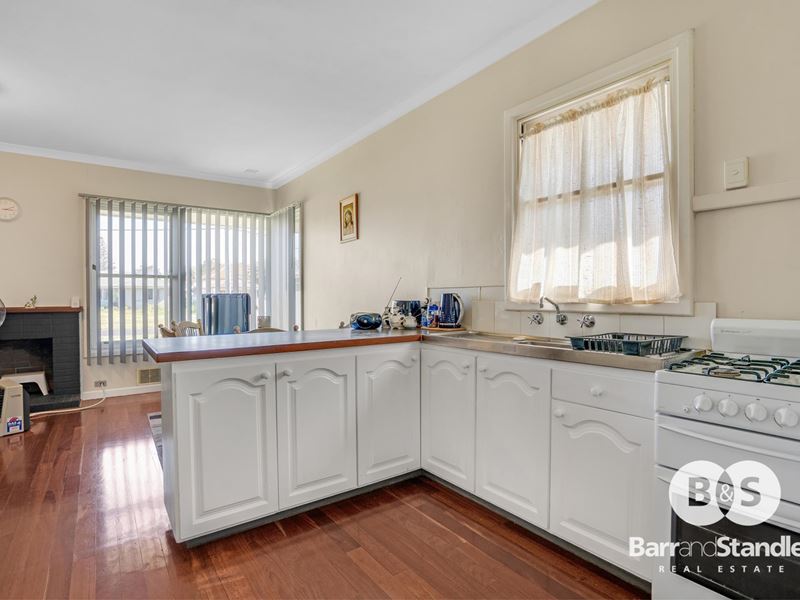 6 Otway Street, Withers WA 6230