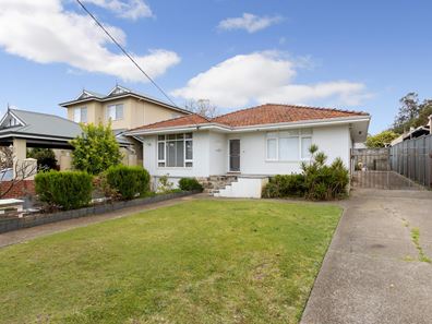 35 Salisbury Street, St James WA 6102