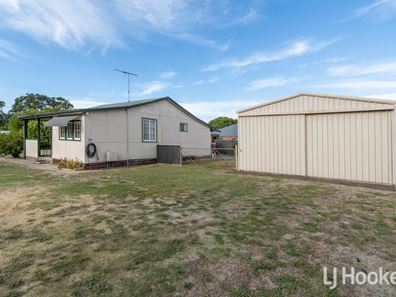 30 Linley Road, Wannanup WA 6210