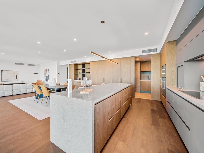 2204/3 Kintail Road, Applecross