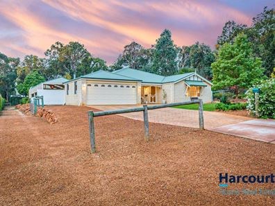 3 Caprea Boulevard, Roleystone WA 6111