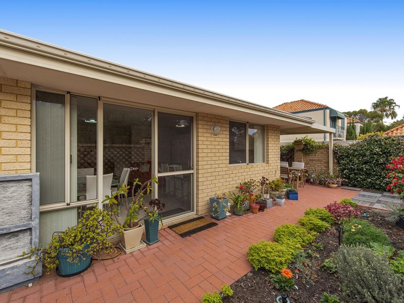 41A Macrae Road, Applecross WA 6153