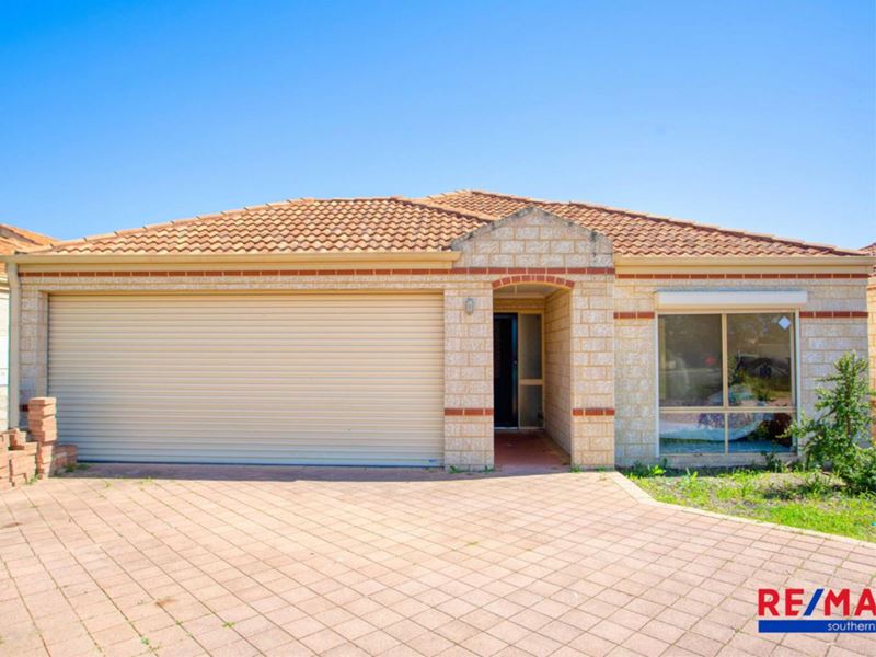 2/15 Garden Street, Cannington WA 6107