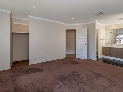 4 Minchin Turn, Baldivis WA 6171