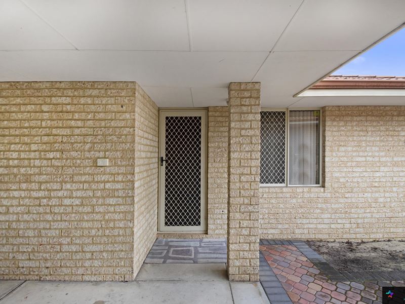 13/14 Everlasting Gardens, Mirrabooka
