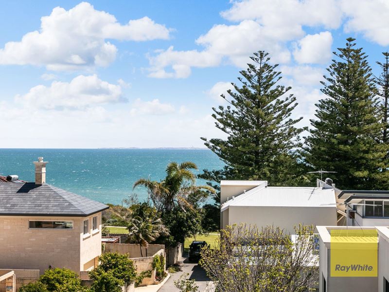 11/183 Broome Street, Cottesloe