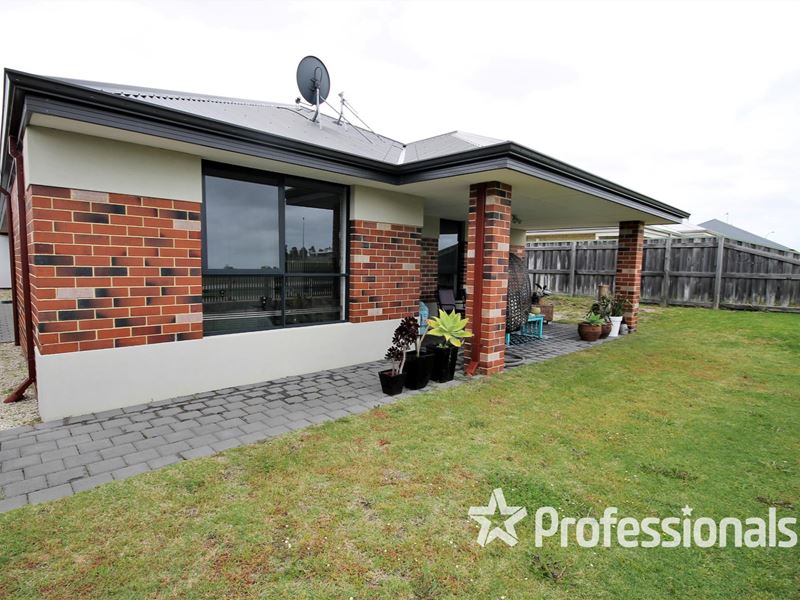 16 Rosebery Lane, Australind