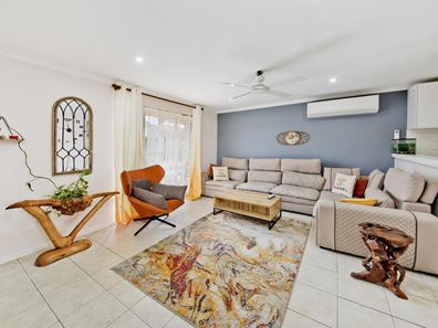 10/296 The Strand, Dianella WA 6059