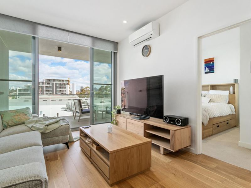 402/9 Tully Road, East Perth