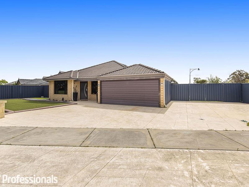 42 Araucaria Boulevard, Byford