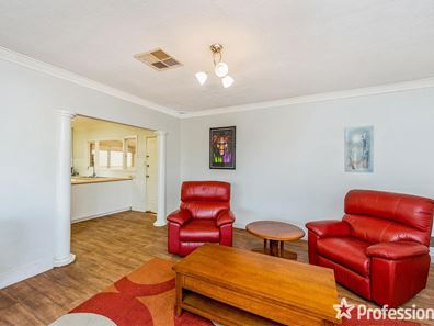 7 Delphinus Place, Rockingham WA 6168