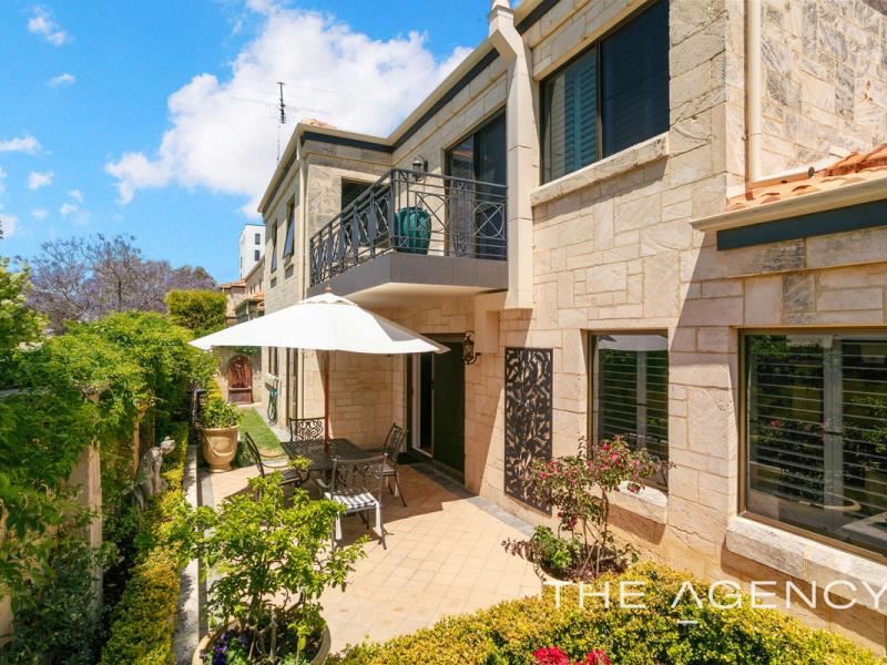 4/101 Bindaring Parade, Claremont