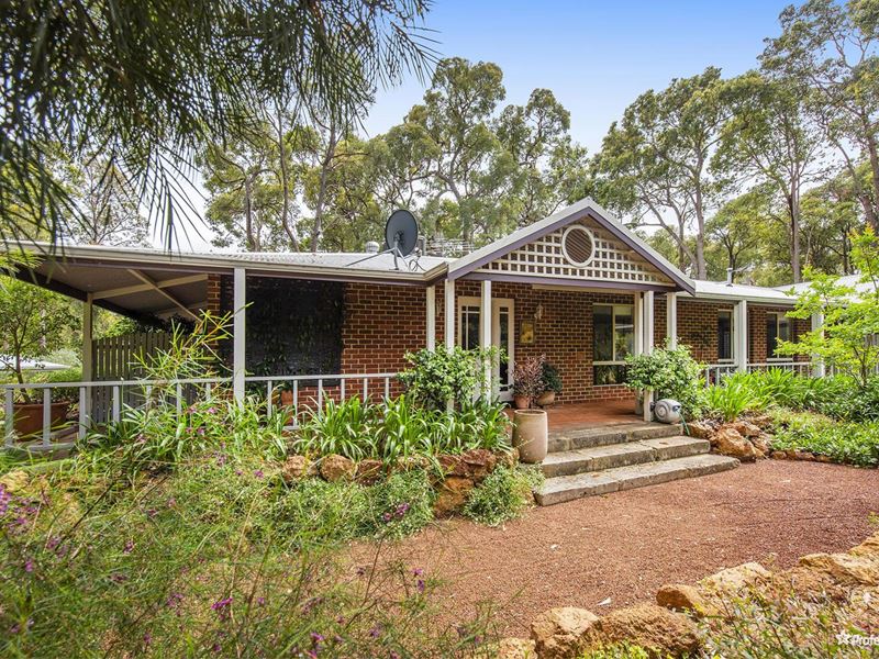 10 Luhrs Court, Mundaring