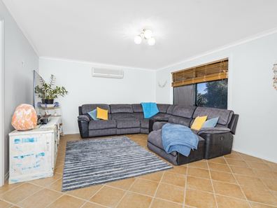 106 Beattie Road, Waggrakine WA 6530