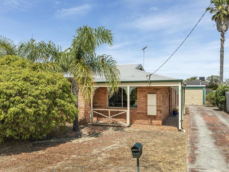 28 Broadwater Gardens, South Lake