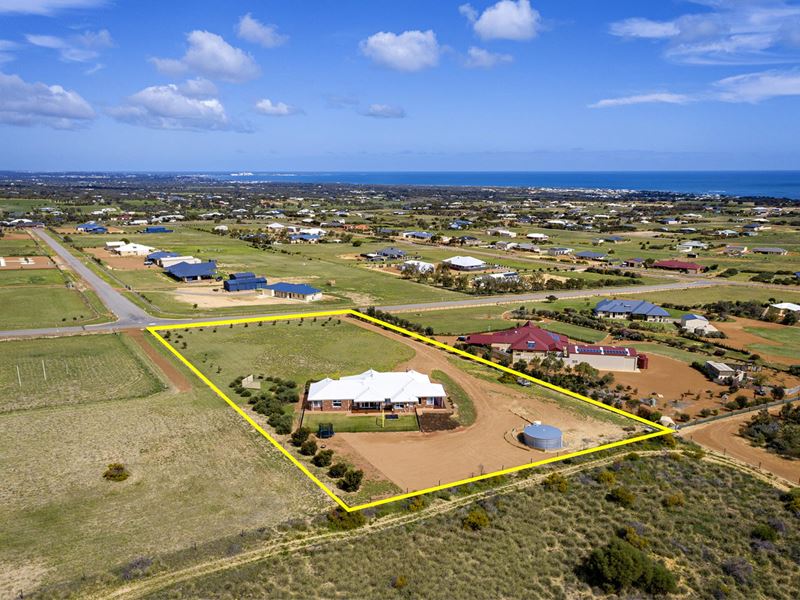 25 Brown Lane, White Peak