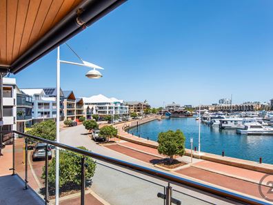 36 Spinnaker Quays, Mandurah WA 6210