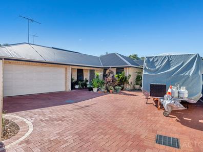 5B Valentino Close, Greenfields WA 6210