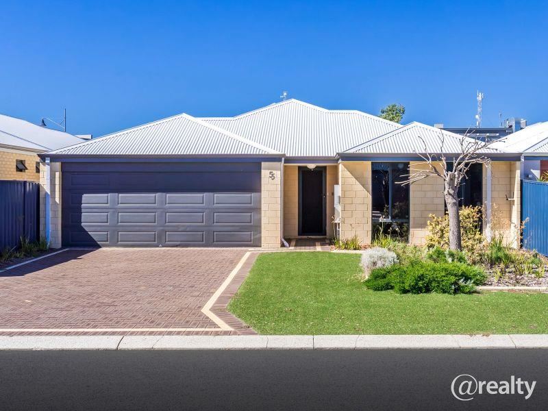 5 Ortona Crescent, Secret Harbour