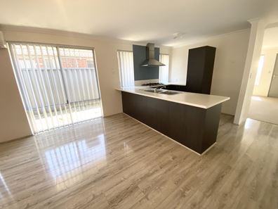 38 Claret Ash Boulevard, Baldivis WA 6171