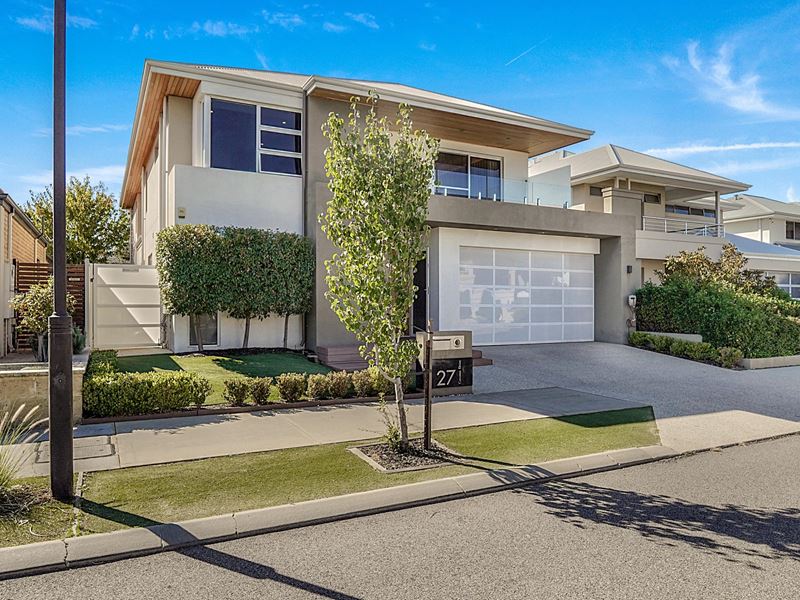 27 Cassino Drive, Stirling