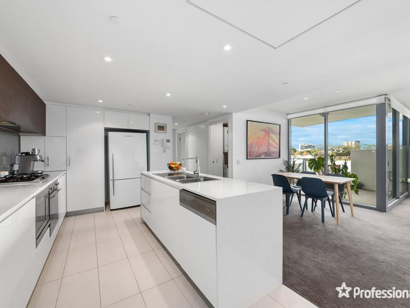 505/21 Bow River Crescent, Burswood