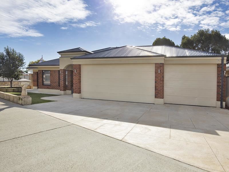 151 Pebble Beach Boulevard, Meadow Springs