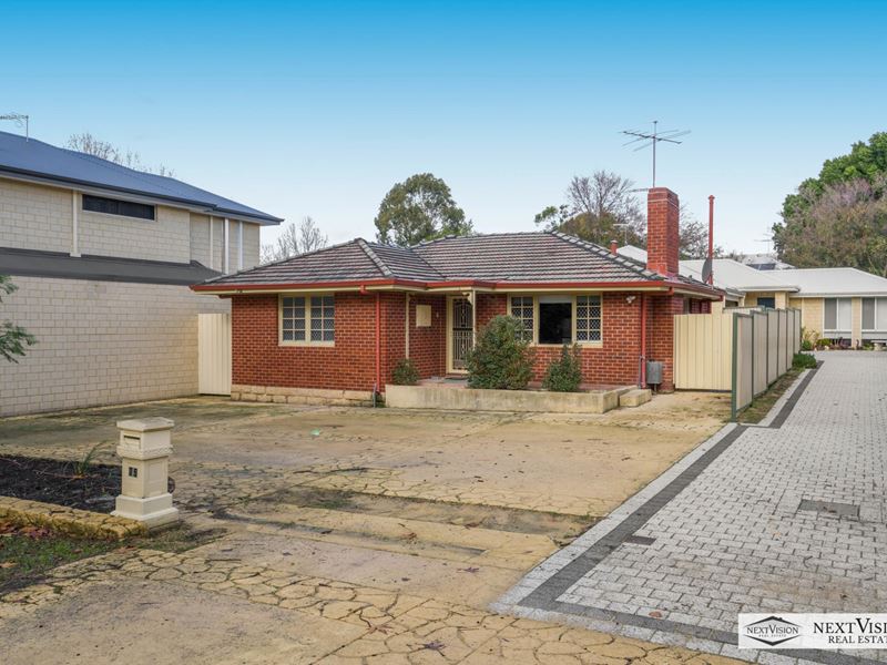 75 Waverley Road, Coolbellup