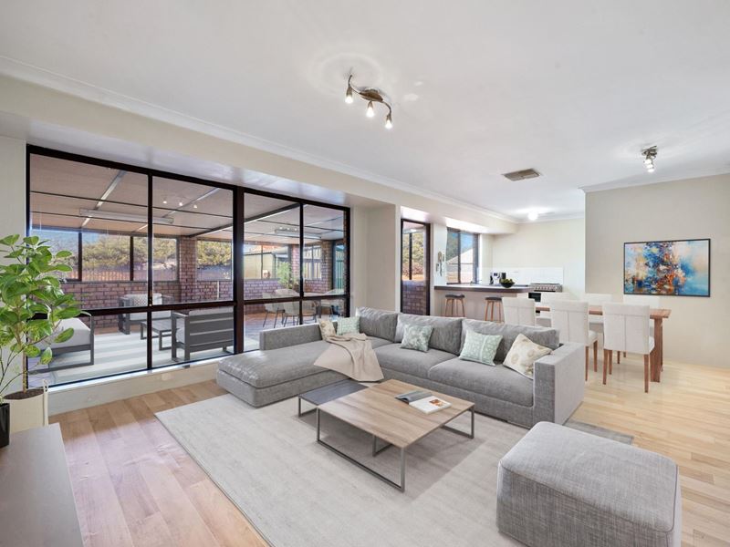 6 Lessing Place, South Lake