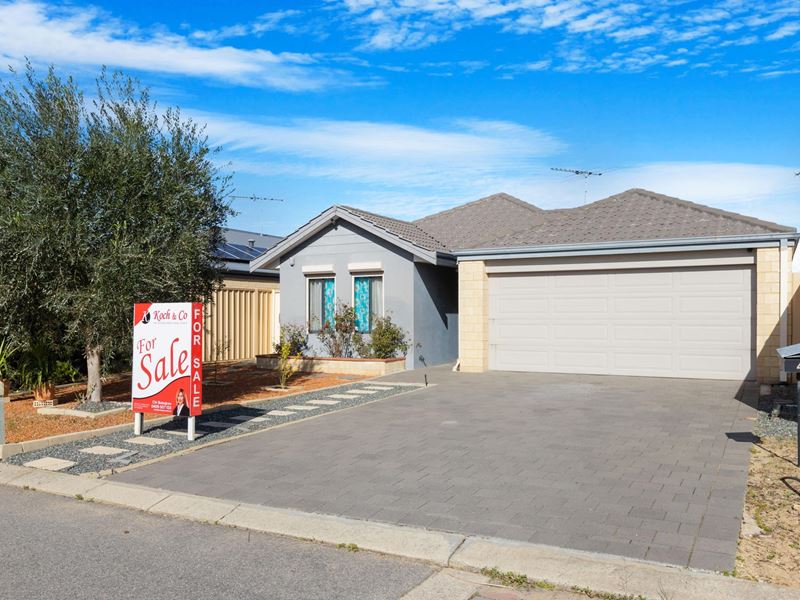 4 Antrim Way, Bertram