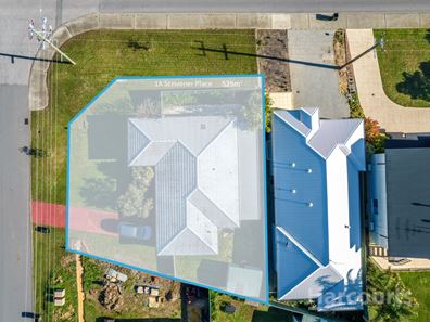 1a Scrivener Place, Halls Head WA 6210
