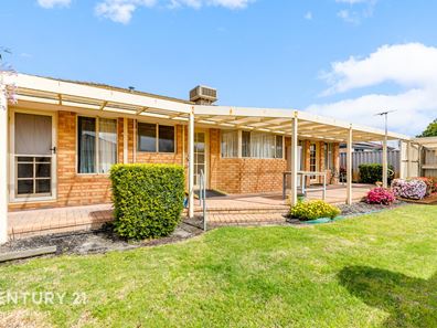 6 Conway Place, Huntingdale WA 6110